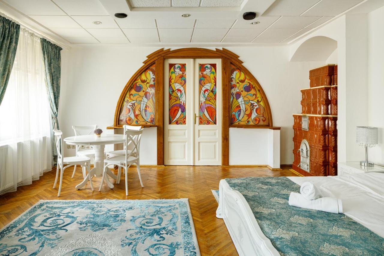 Imperial Boutique Apartment Brasov Luaran gambar